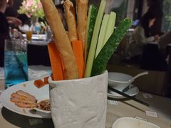 -穹六人间 people 6(岳阳路店)