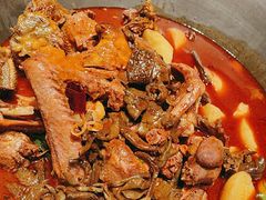 -山河屯铁锅炖鲜鹅·东北菜(开发区一店)