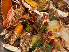 -七欣天香辣蟹火锅(闵行浦江欢乐颂店)