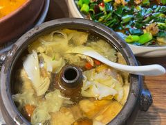 -云海肴·汽锅鸡·云南菜(天山百盛优客店)