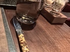 配套的盐与酱汁-恰餐厅及酒吧 CHAR Bar & Grill (北京丽都皇冠假日店)