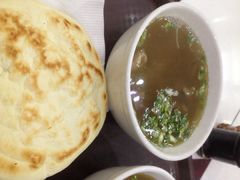 泉儿头杂碎(城东店)-泉儿头杂碎·清真(城东总店)