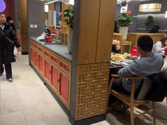 -闫府私房菜·老字号(恒隆店)