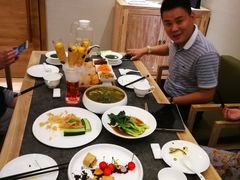 众星捧月羹-安多素食(广仁寺路店)