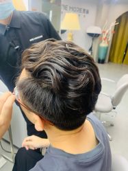-变画·发型STUDIO