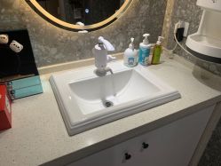 -咪咪专业脱毛连锁机构