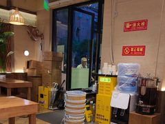 -云阿蛮云南生烫牛肉米线(奉贤路店)