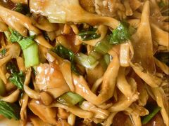 -何适山庄 ·可团建(水长城P2停车场店)