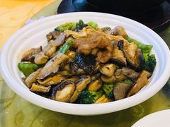 -粤·向群饭店(泮塘路店)