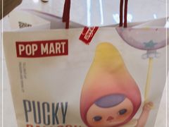 -泡泡玛特POPMART(上海环球港店)