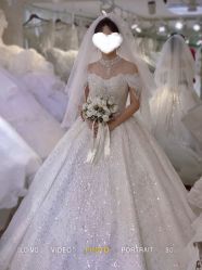 -LOVINA洛维娜婚纱礼服