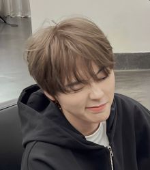 -川和潮人