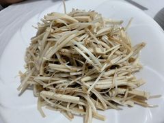 -天乐农家鱼头王(天目湖店)