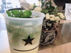 -星巴克臻选(北京蓝色港湾RO店)