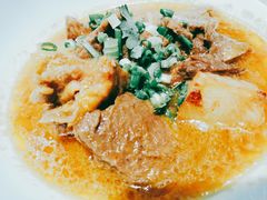 越式咖喱牛腩饭-甘容西贡越南粉