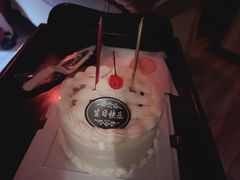 -红宝石·鲜奶小方·海派西点房(金杨店)