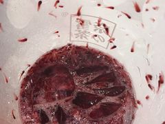 -奈雪的茶(湖滨银泰in77C区PRO店)
