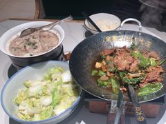 -费大厨辣椒炒肉(沙河万达店)