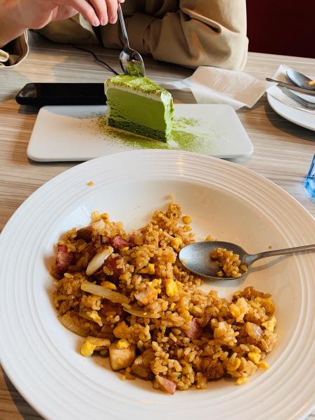 必胜客(吾悦广场店)-"每次去必胜客必点的炒饭,鸡肉超多量足,饭.