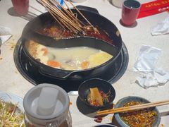 -钢管厂五区小郡肝串串香火锅(梅川路店)