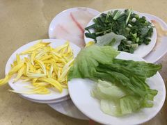 -桥香园云南过桥米线(金马碧鸡店)
