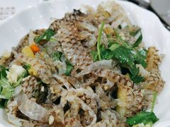 涼拌魚皮-老刘生态大鱼坊铁锅炖鱼(赛马场店)
