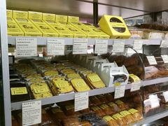 面包甜点陈列柜-安德鲁饼店(总店)