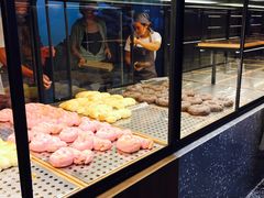 面包甜点陈列柜-LELECHA乐乐茶(上海五角场万达广场店)