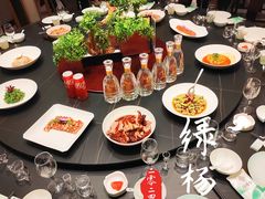 -绿杨春·淮扬宴(庐山路店)