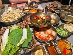 -草家酱蟹炭火烤肉店(珲春南路一店)