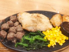 香辣烤肠配黑椒鸡排-萨莉亚意式餐厅(深圳北站店)