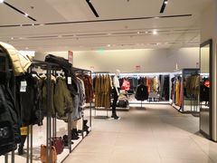 店内环境-ZARA(红谷滩万达店)