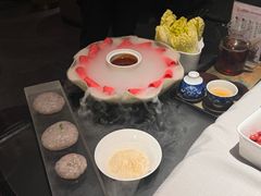 -红鼎豆捞·非遗鲍皇汤火锅(宝丰路店)