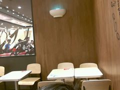 大堂-汉堡王(上海118广场店)