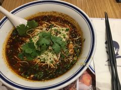 重庆小面-文叔·湖北名小吃·小龙虾(华强北店)