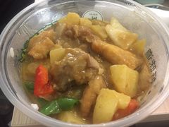 咖喱鸡肉盖饭-西部马华清真食府·丝路菜(大钟寺店)