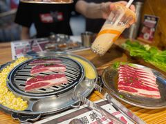 -青瓦炭韩潮烤肉(花园道店)