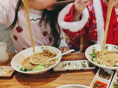 -湘人龙记老长沙米粉(鸟巢店)