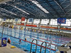 -奥冠体育华师附中恒温游泳馆