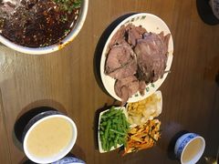 -吾穆勒蓬灰牛肉面·清真(中海河山郡店)