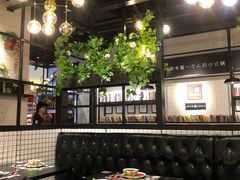 大堂-8锅臭臭锅·正宗台湾小火锅(中心五路店)