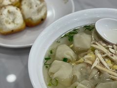 -老西白点心店