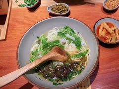 -百春原湖南牛肉粉(百联世纪店)