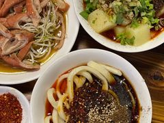 -中和裴氏蹄花(府河路店)