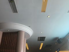 -温莎KTV(珠江路店)