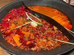 -萍姐火锅·公路夜市(武汉首店)