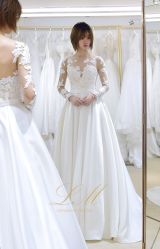 -Lisamoon礼慕纱婚纱礼服高级定制