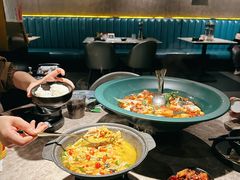 干锅鱼籽鱼泡-黄晓猫剁椒大鱼头(海岸城店)