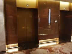 -上海波特曼丽思卡尔顿酒店