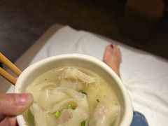 -金色印象·4K影院式足体养生(南滨印象店)